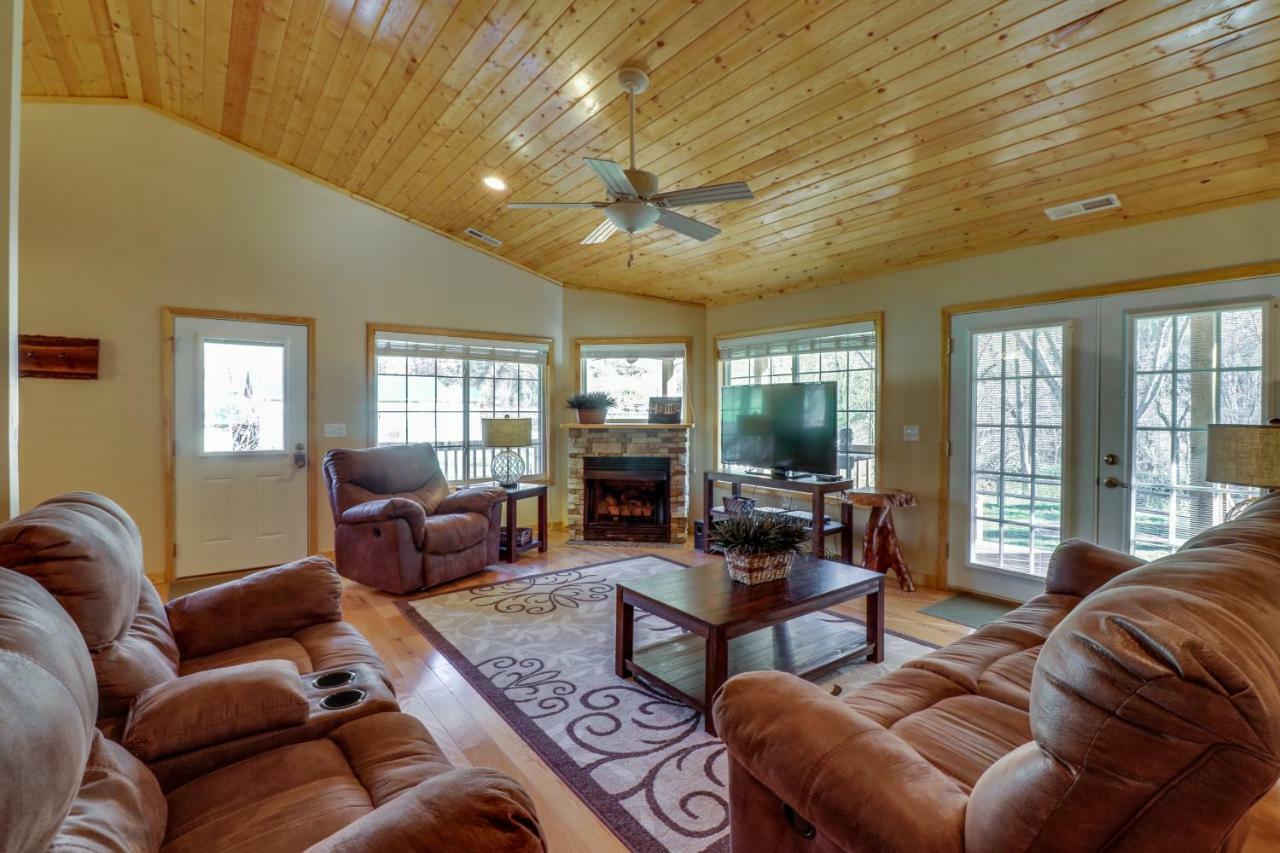 3 Bed 2 Bath Vacation Home In Whittier Exterior foto